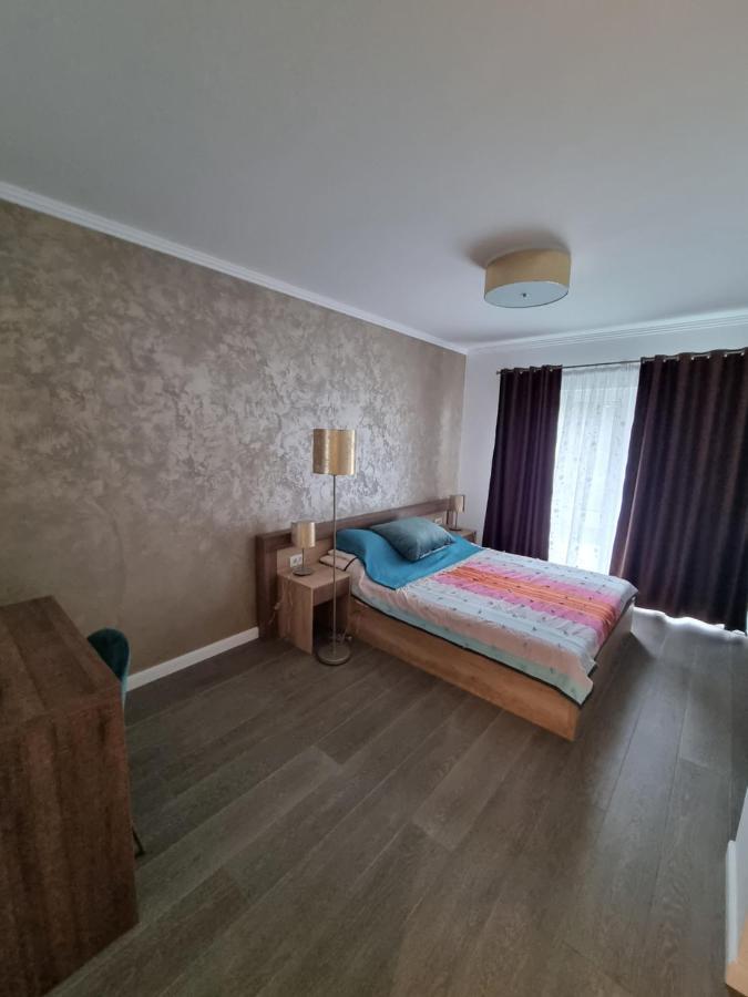 Apartament Superb In Regim Hotelier- Arad Plaza Exterior foto